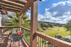 Romantic Treetop Studio 30 Mi to Yosemite!
